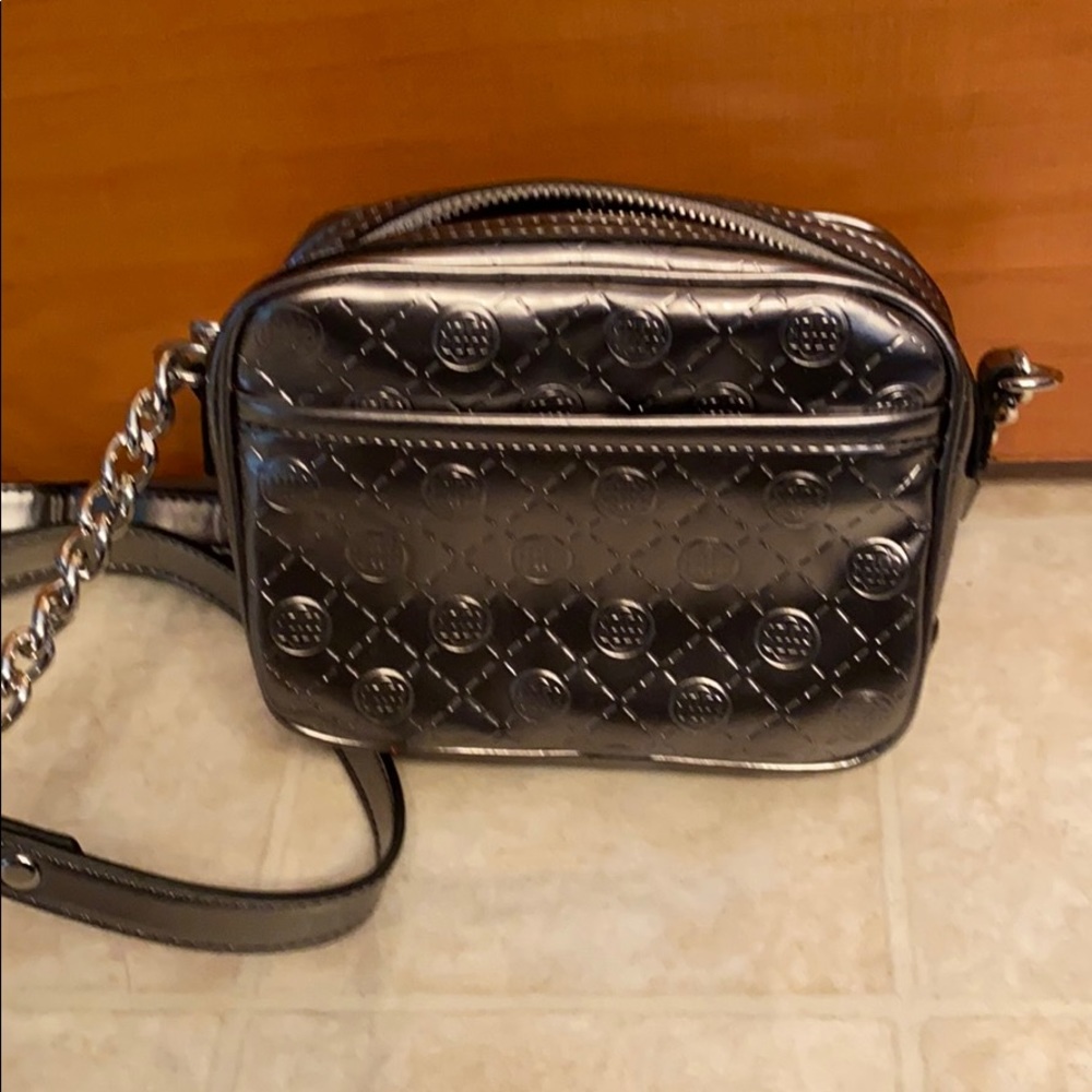 Dana Buchanan women’s crossbody small purse.